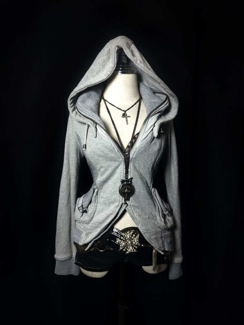 B2V-CYNICALHOODIE༒