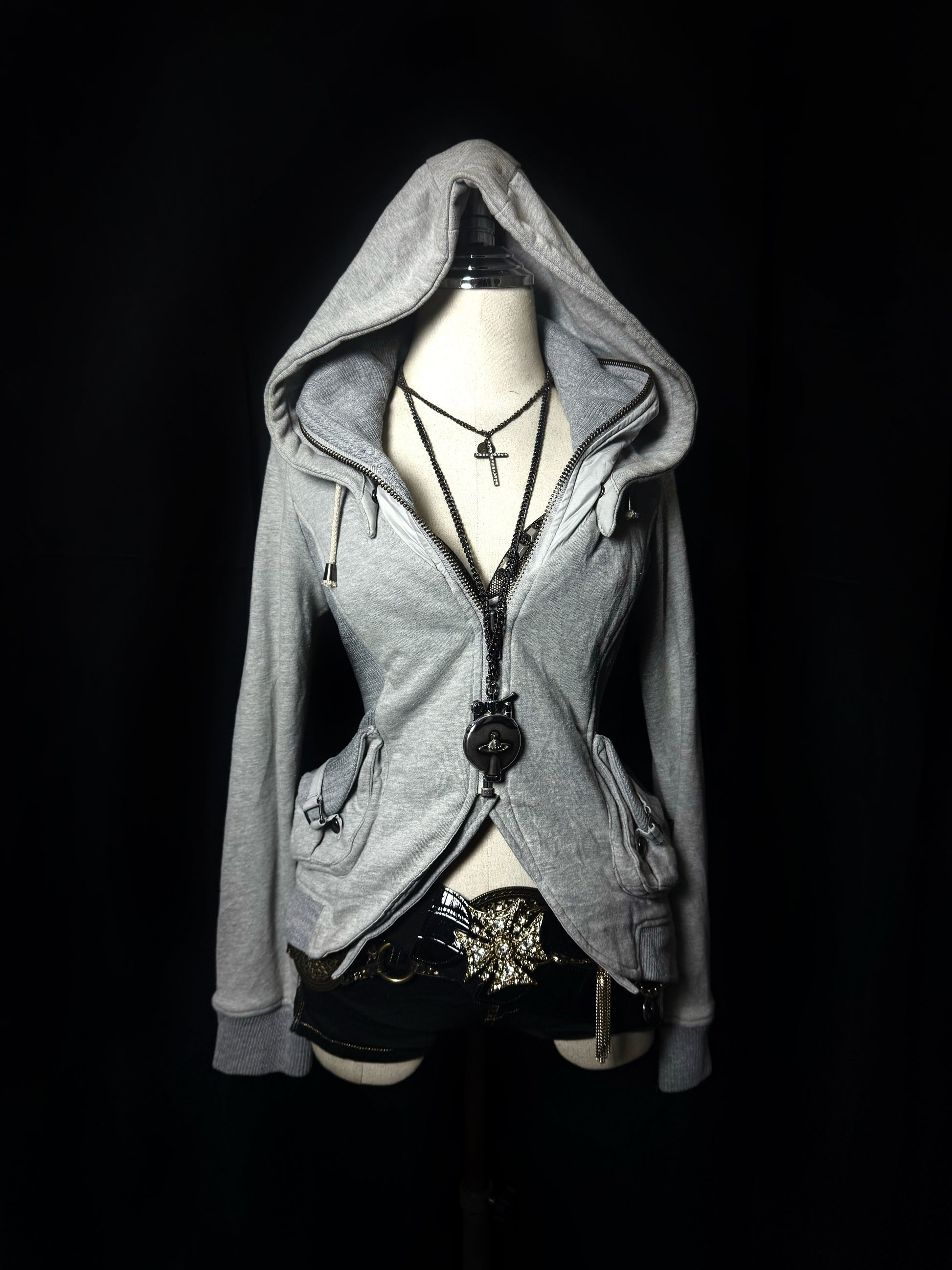 B2V-CYNICALHOODIE༒