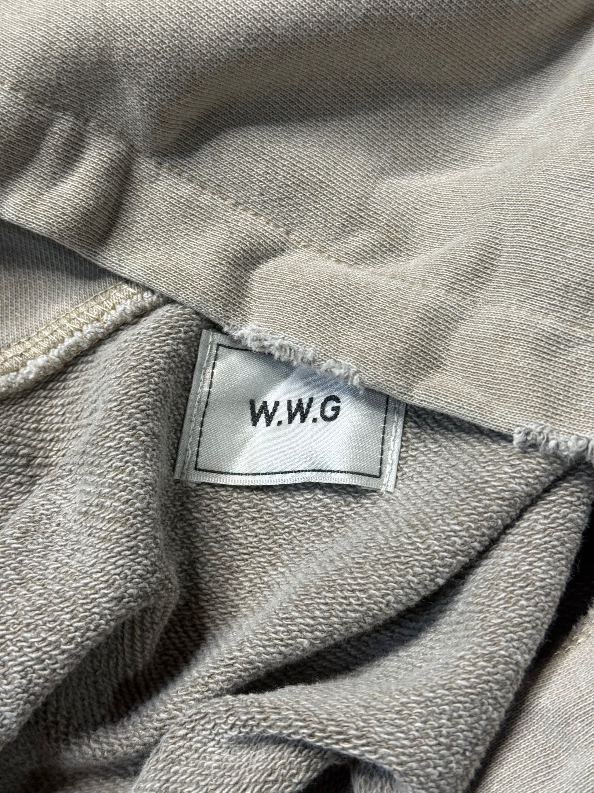 590726BAD2WEAR