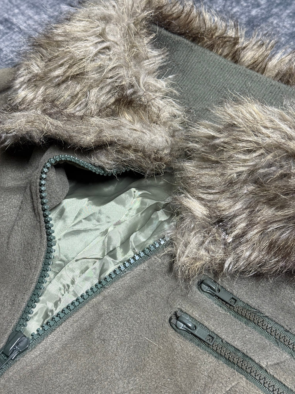 B2V-COLLJER JACKET/MEMBER ONLY