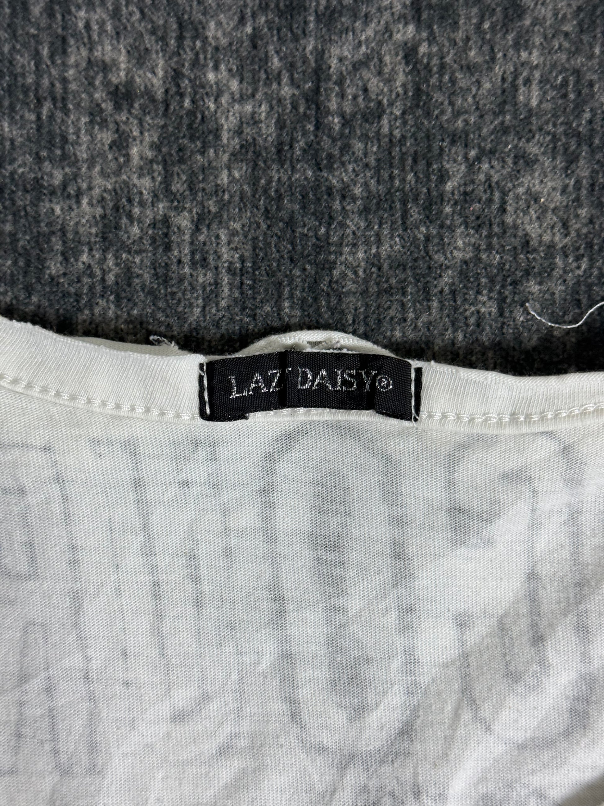 B2V-LAZY DAISY SHIRT༒