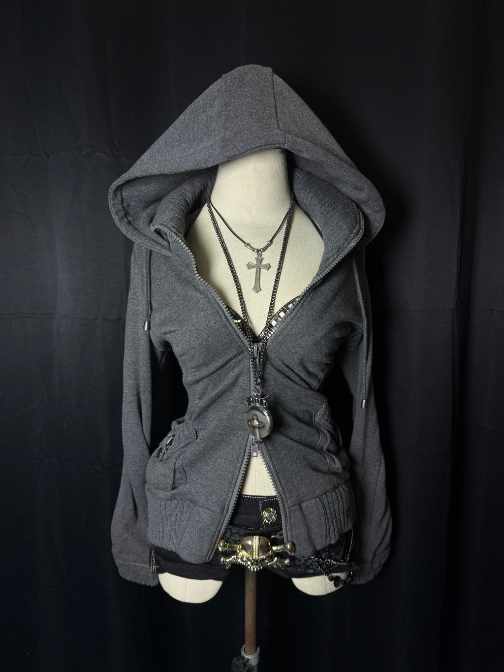 B2V-REI FIRENZE HOODIE༒