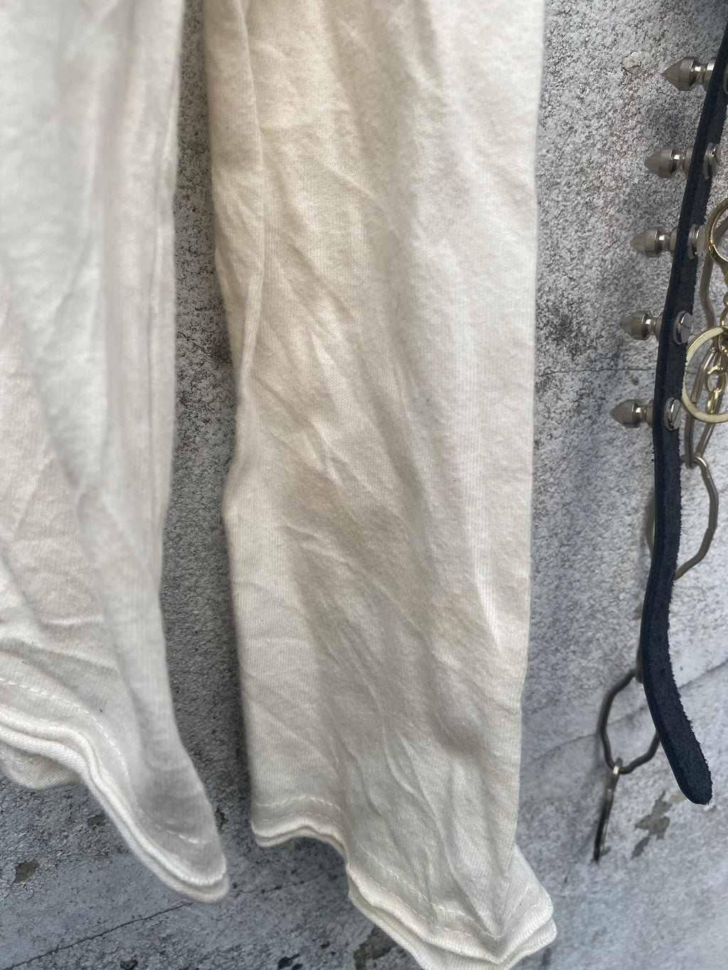 B2V-IN THE ATTIC ༒