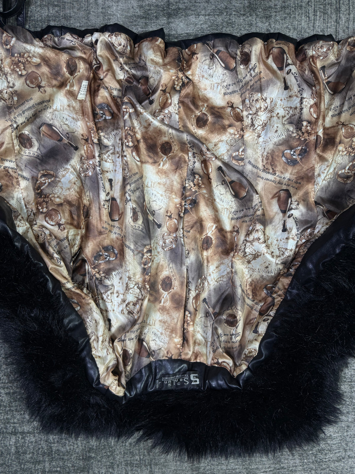 021026BAD2WEAR