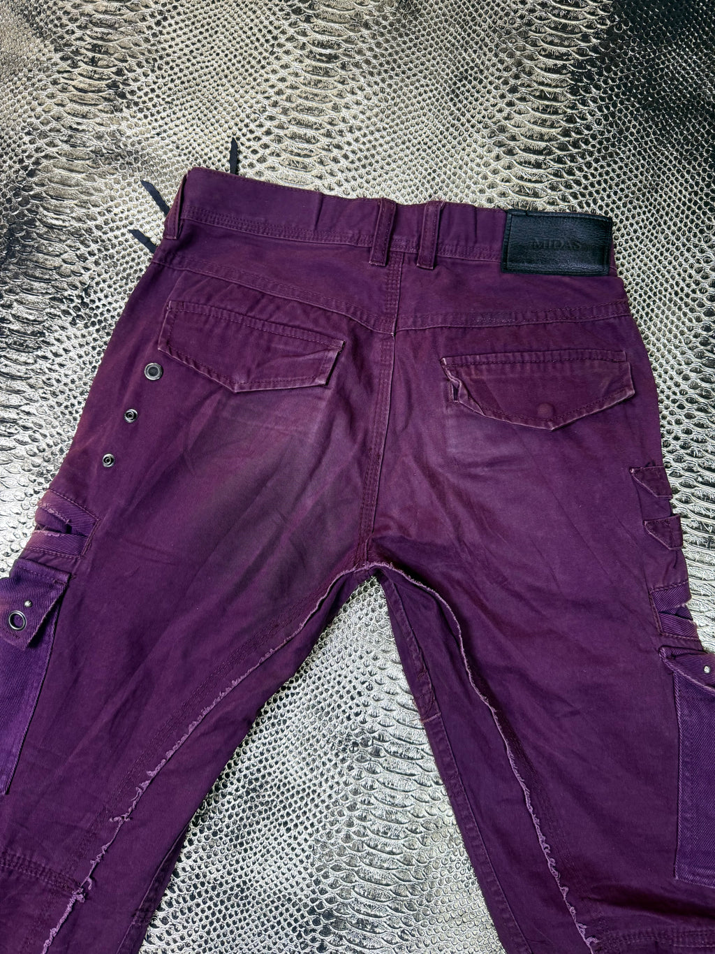 1970926BAD2WEAR