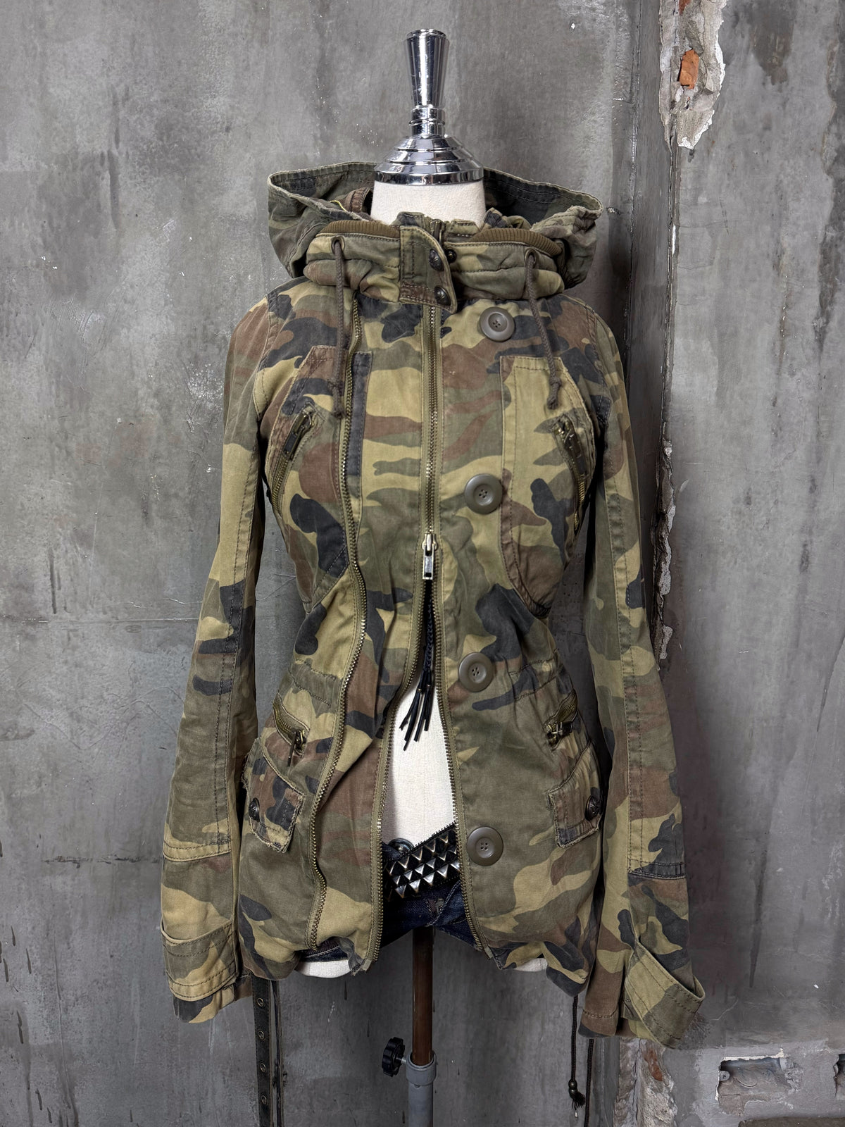 2160926BAD2WEAR