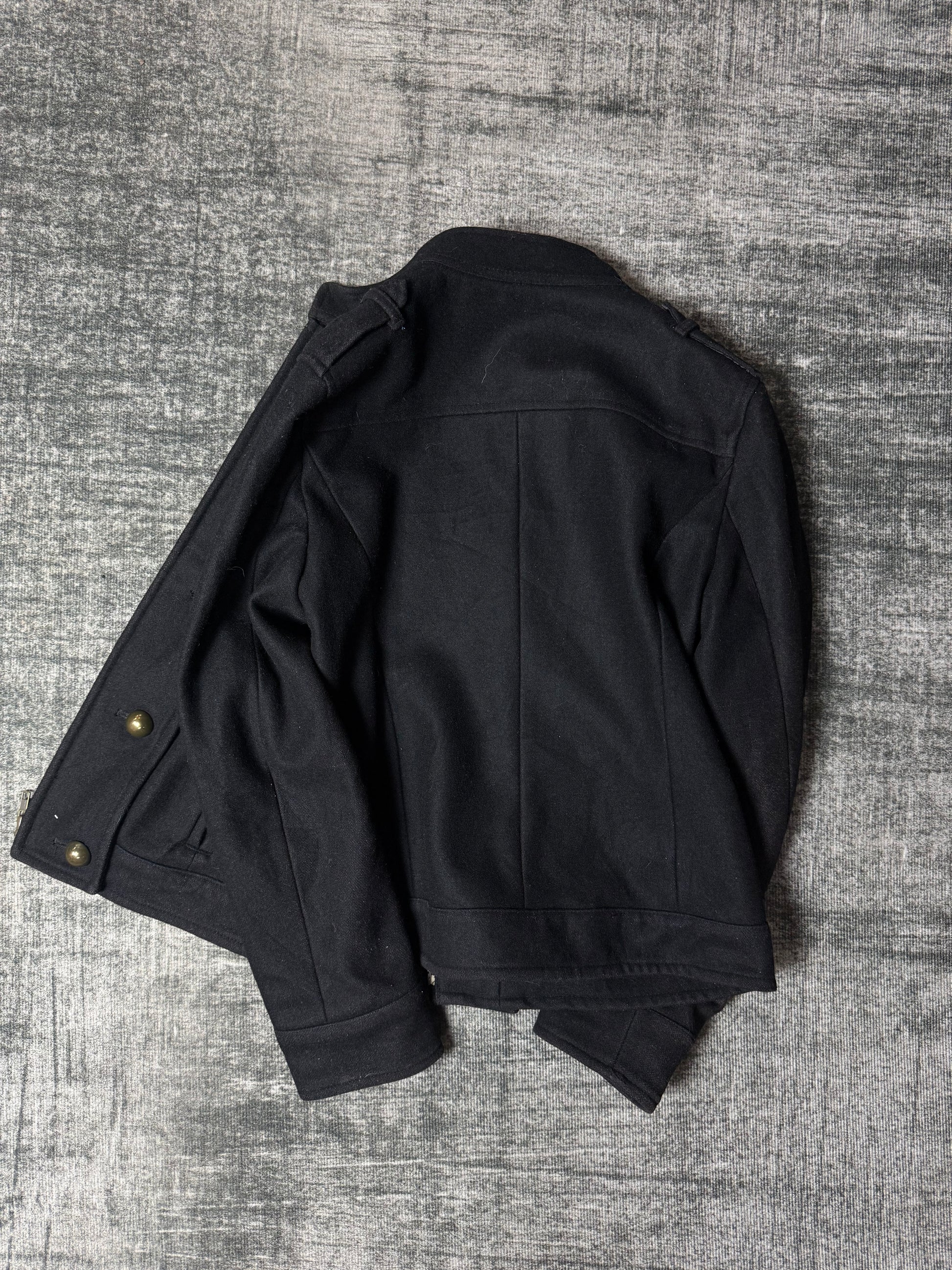 810826BAD2WEAR