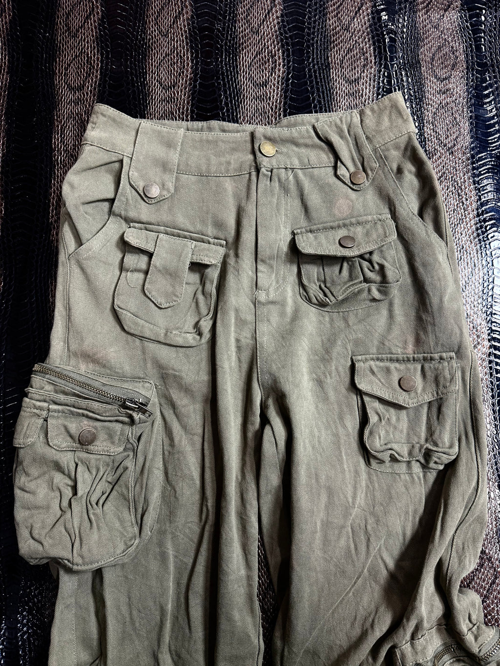 570626BAD2WEAR