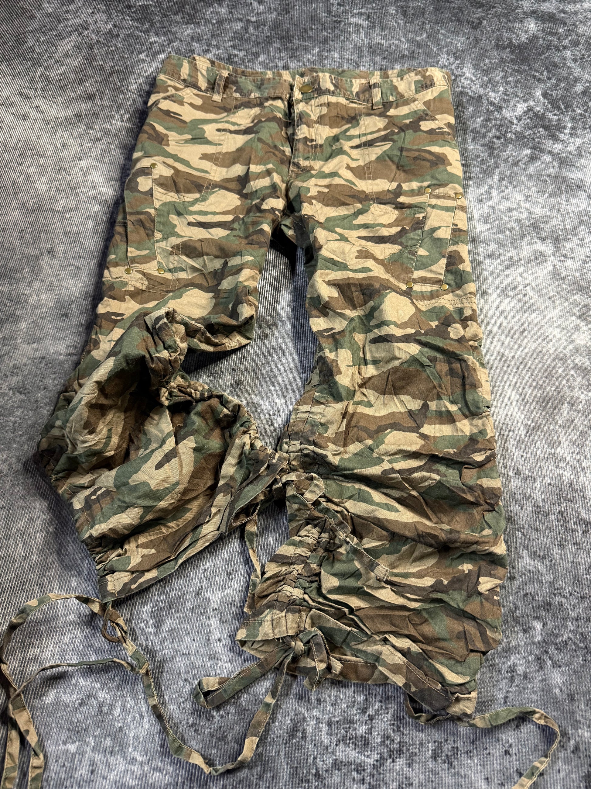 060726BAD2WEAR