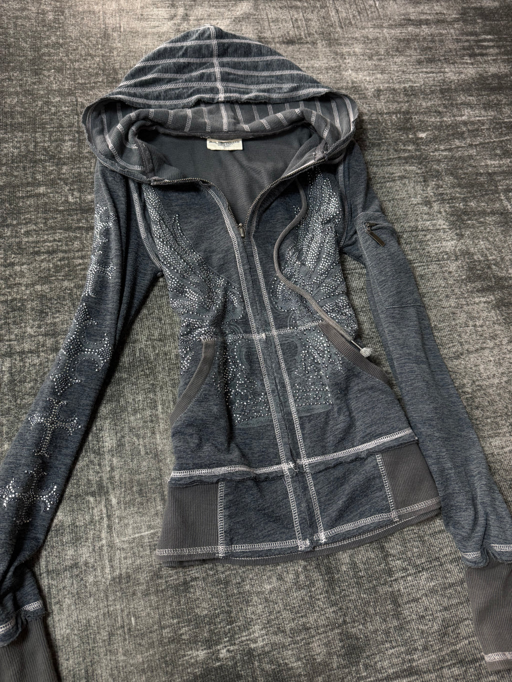 550926BAD2WEAR