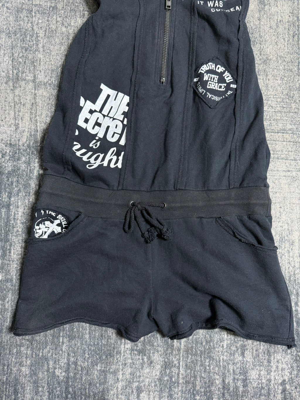 B2V GHOST OF HARLEM JUMP-SUITE ༒