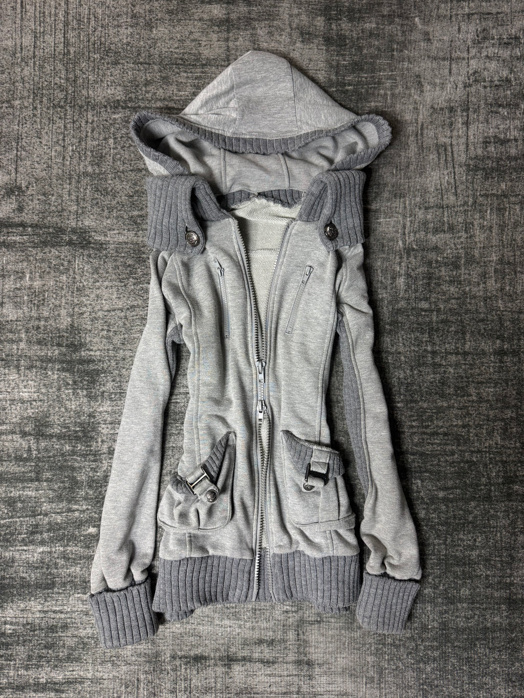 830826BAD2WEAR