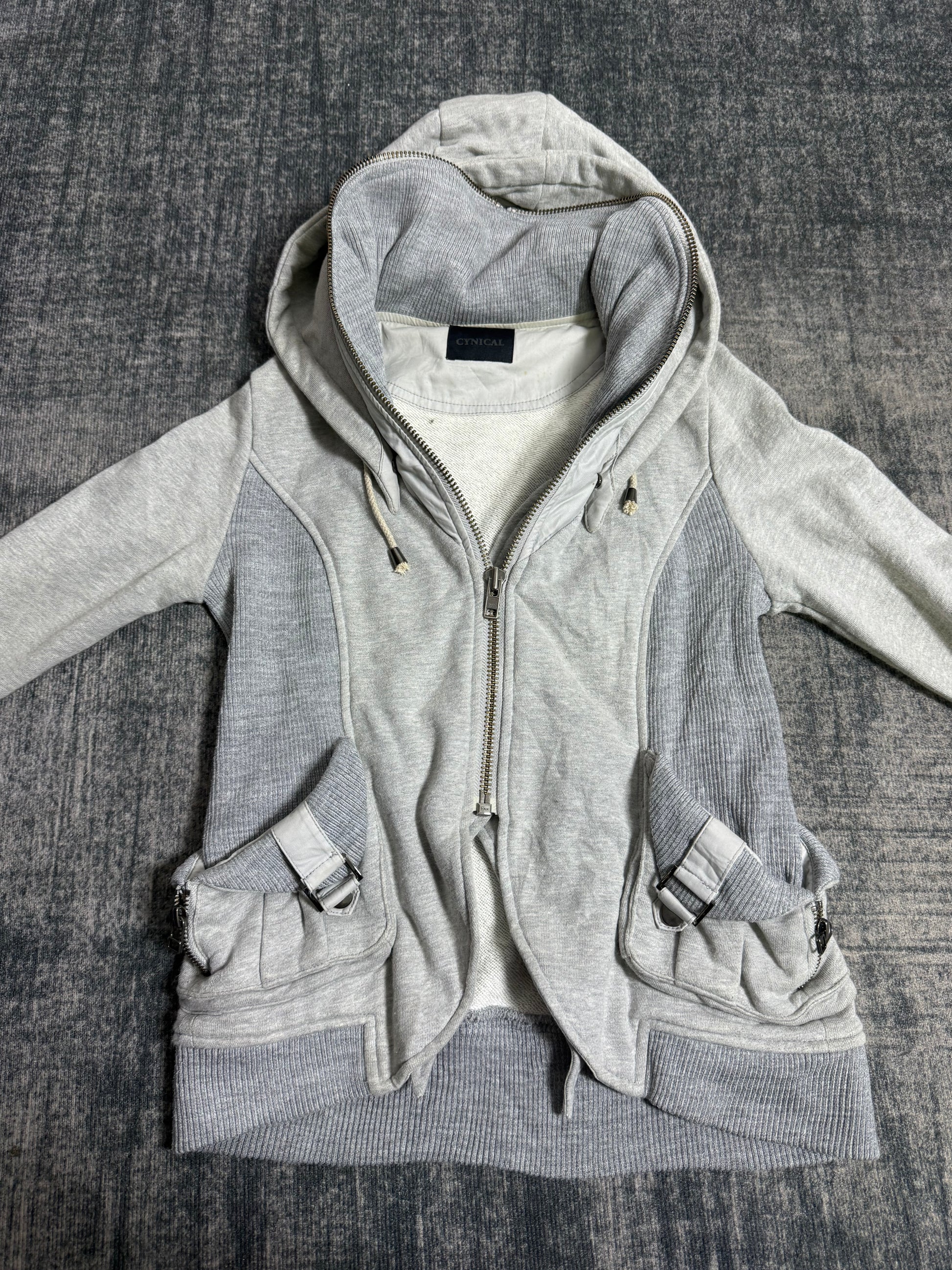 B2V-CYNICALHOODIE༒