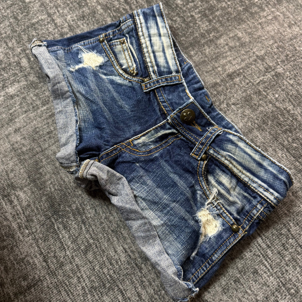 450926BAD2WEAR