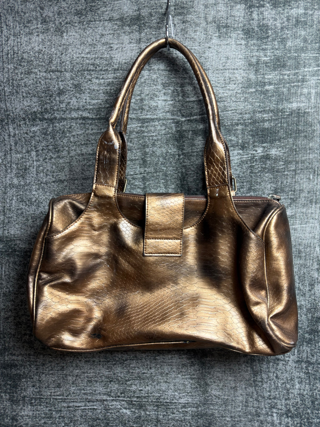 IOPE SHOULDER BAG