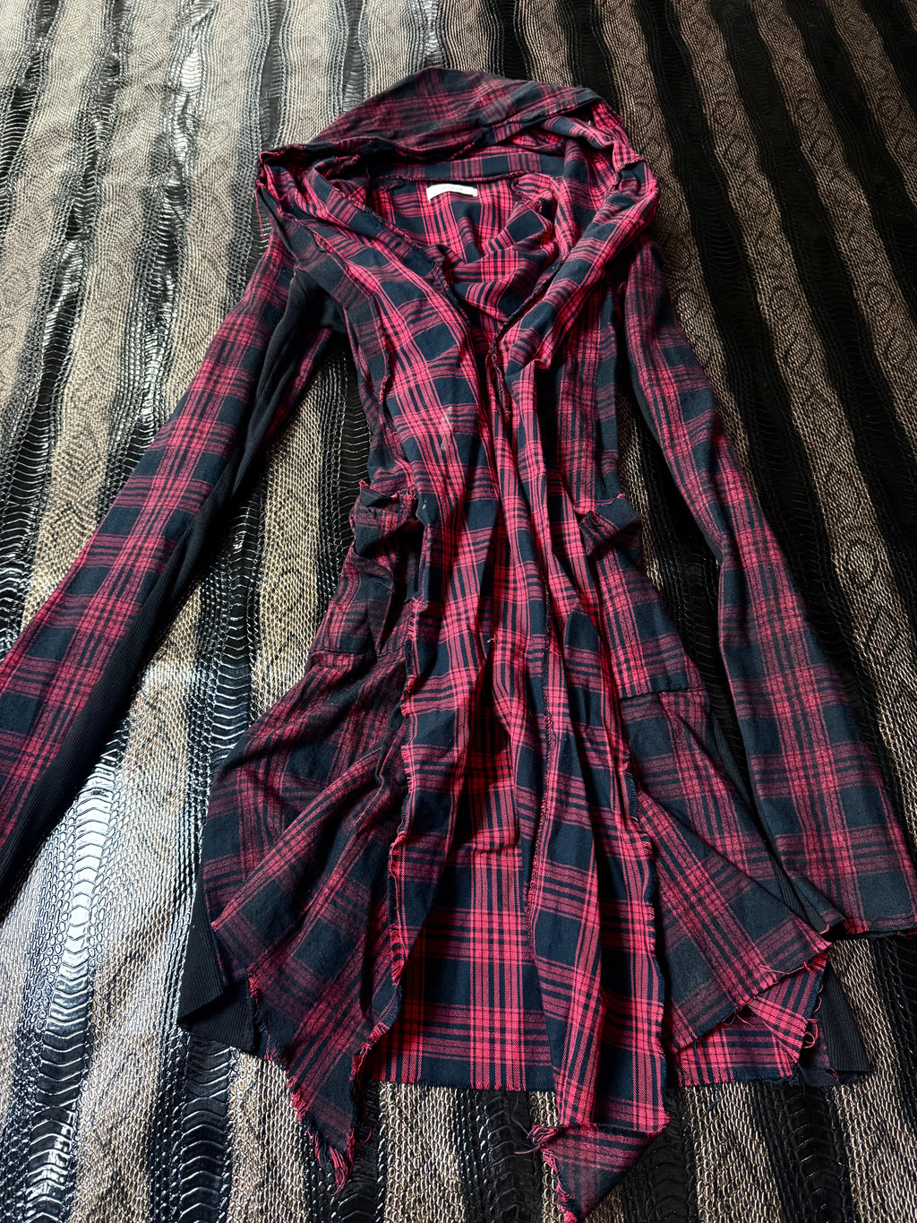 870626BAD2WEAR