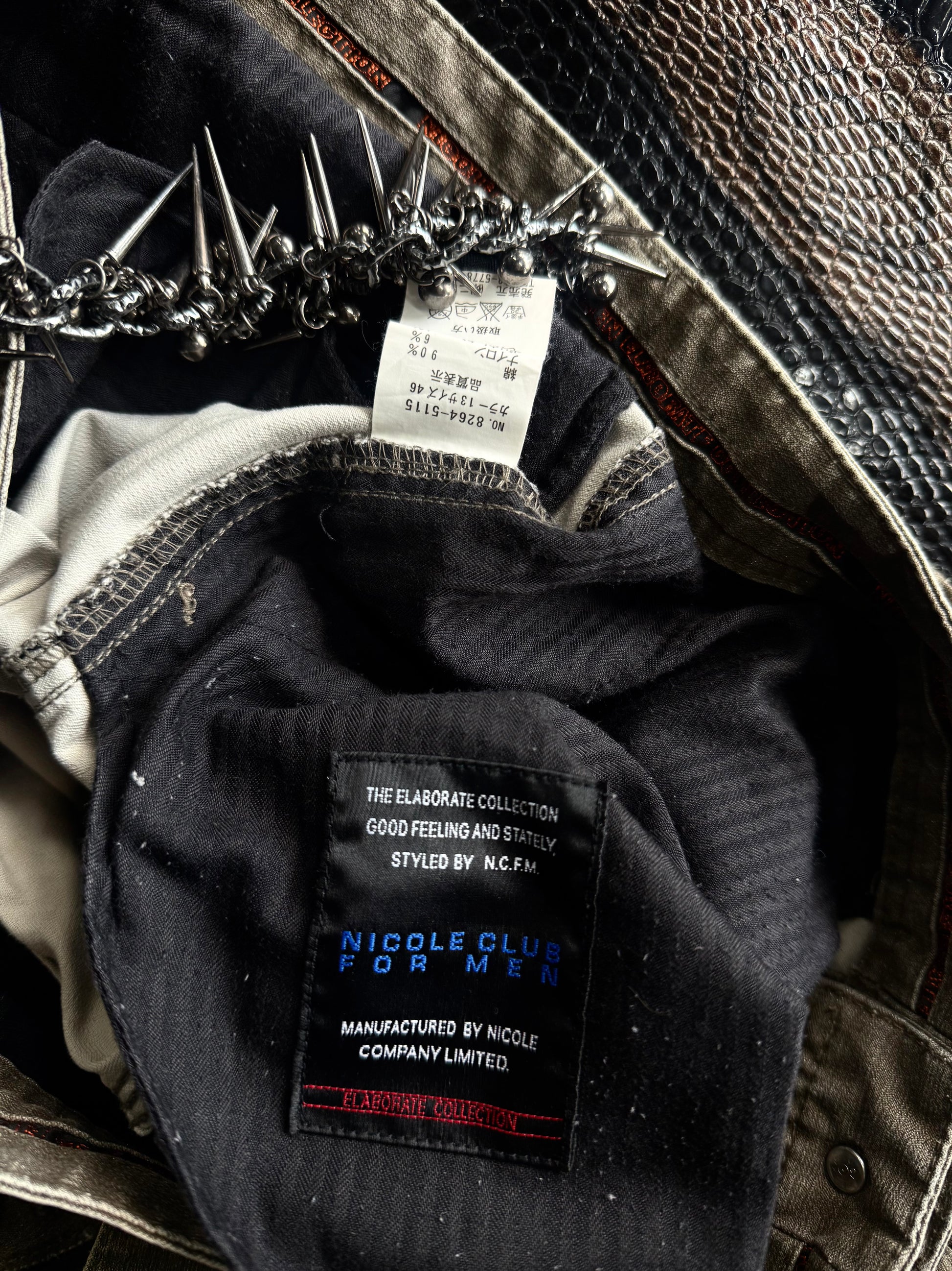 500626BAD2WEAR