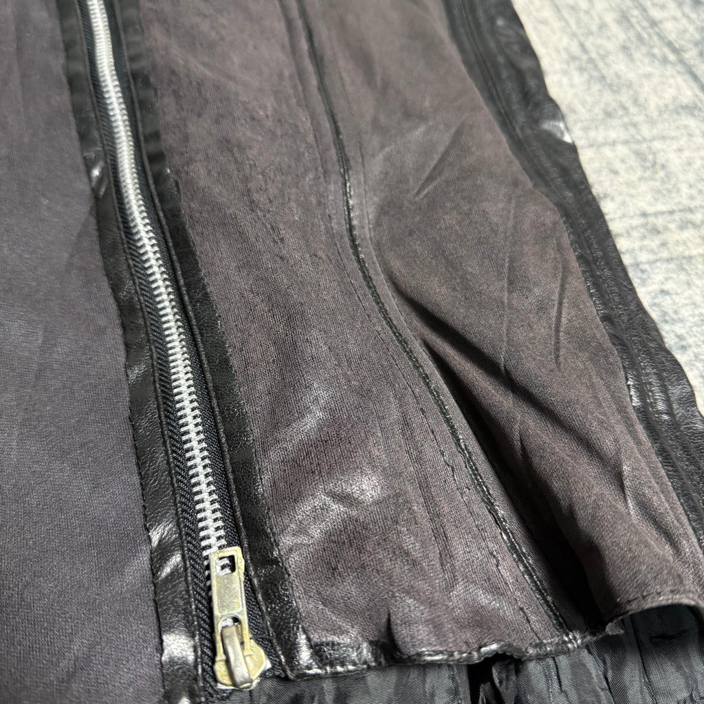 ༒𝐁𝟐𝐕༒𝟏 𝐎𝐅 𝟏 𝐋𝐈𝐌𝐈𝐓𝐄𝐃 𝐎𝐔𝐓𝐅𝐈𝐓