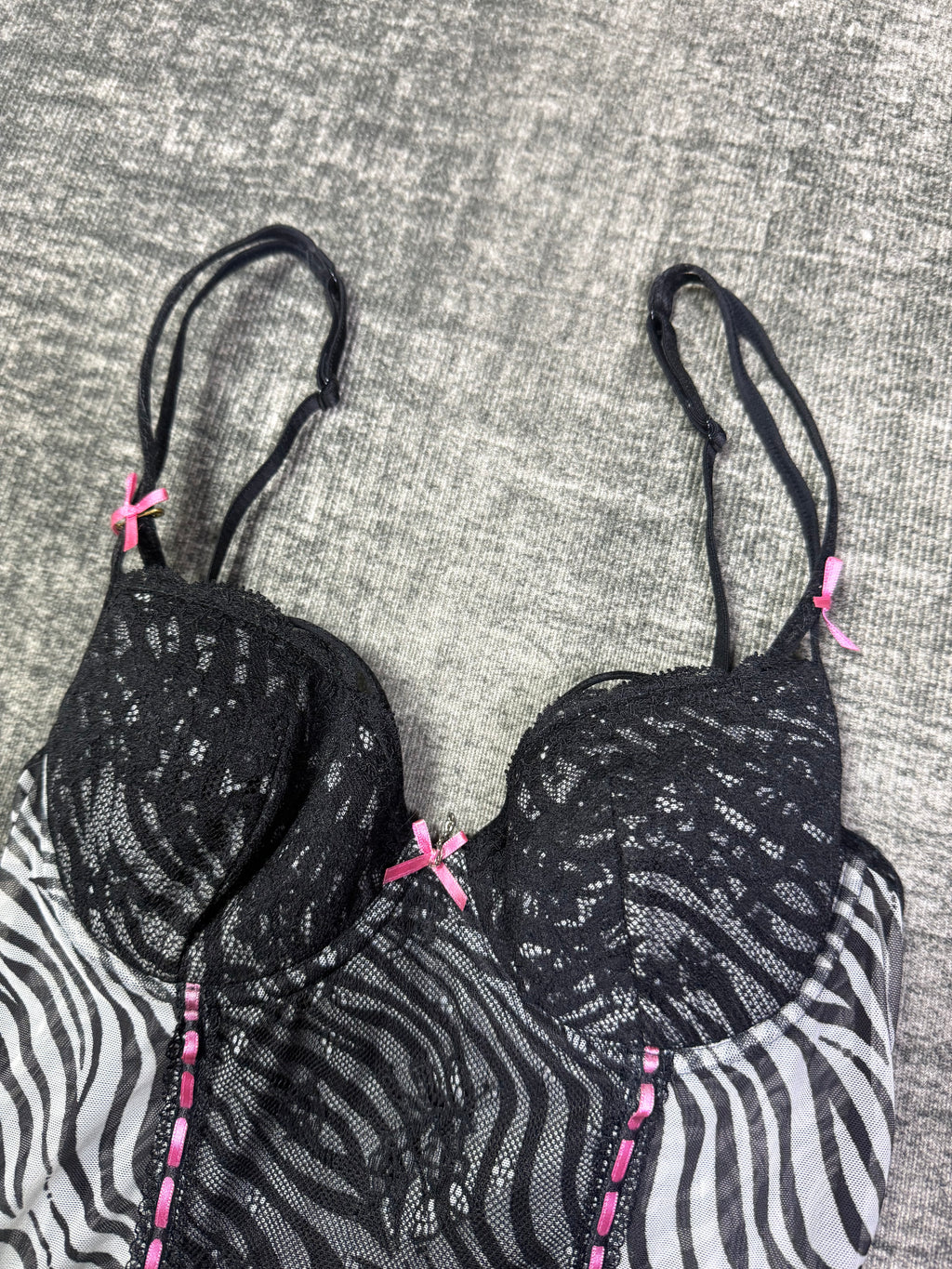 1201026BAD2WEAR