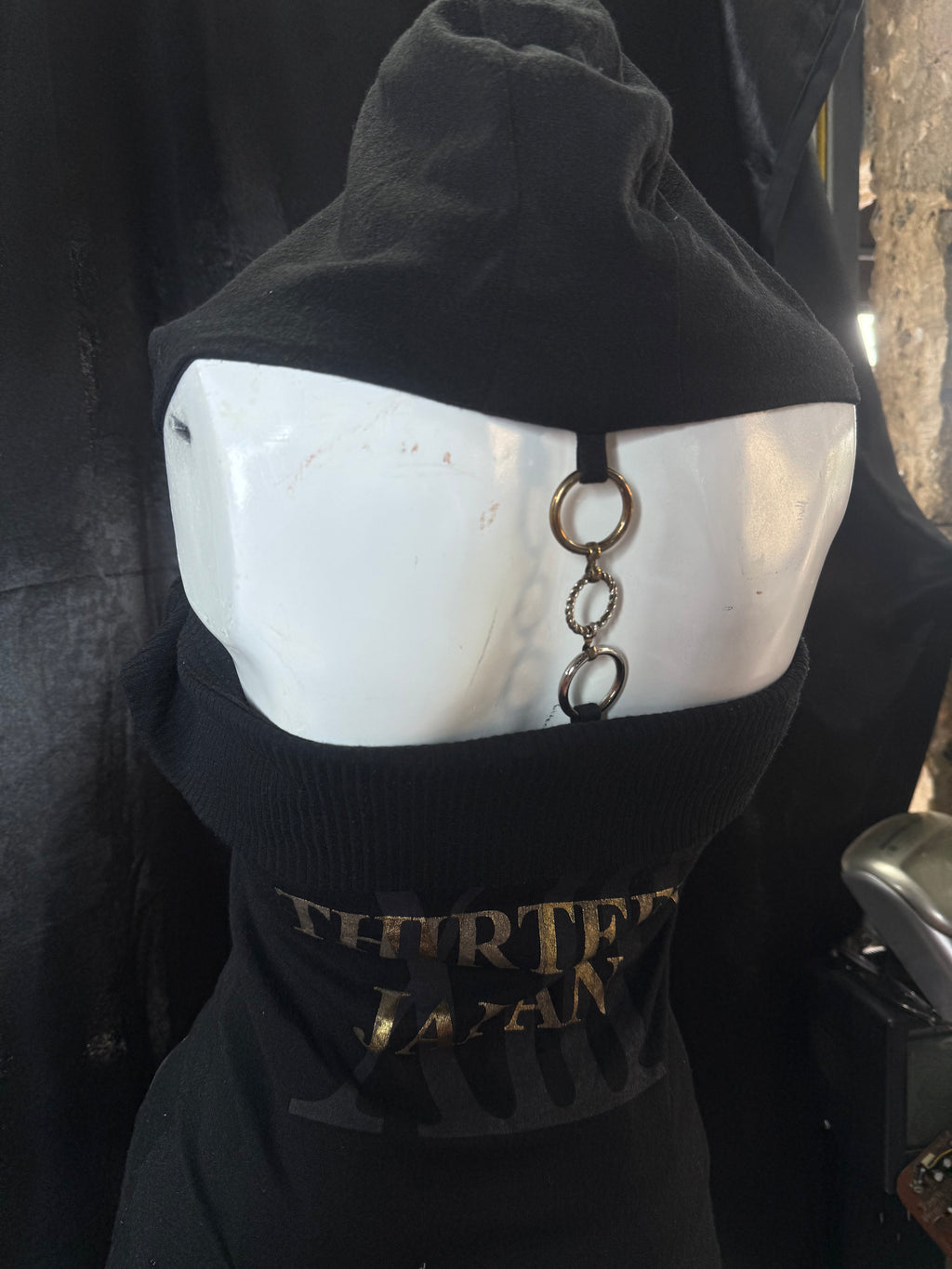 THIRTEEN HOODIE ༒