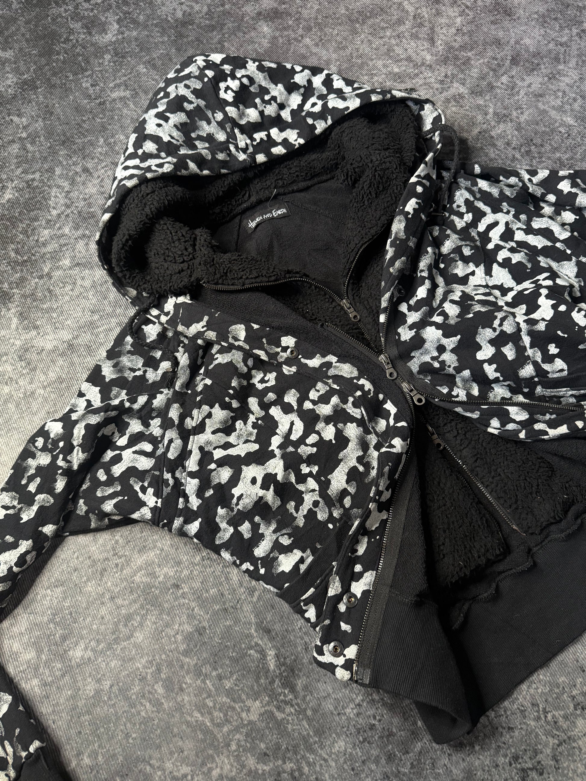 680726BAD2WEAR