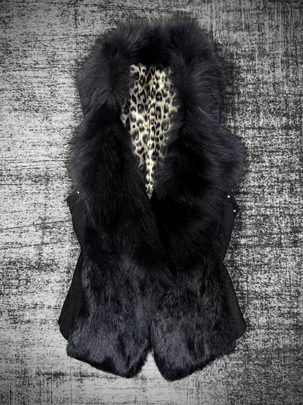 031026BAD2WEAR
