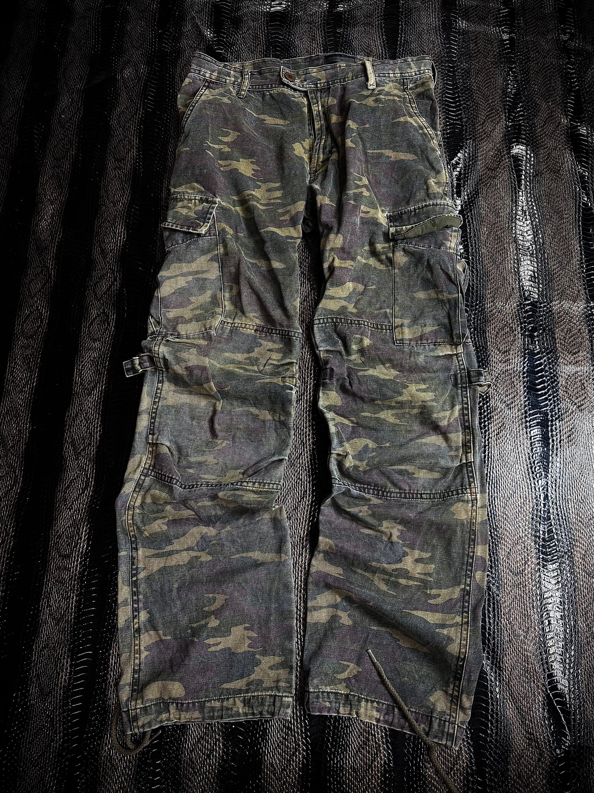 020626BAD2WEAR