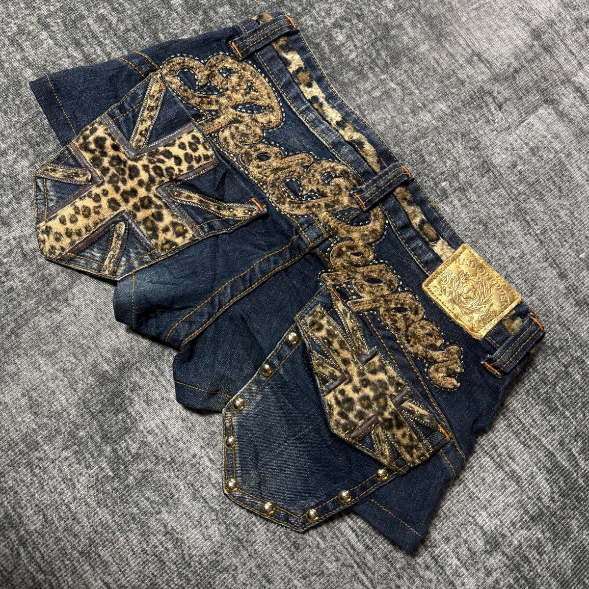 110926BAD2WEAR