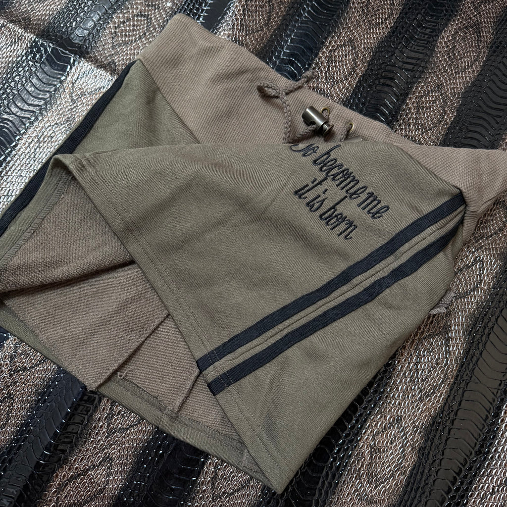 B2V B SKIRT ༒