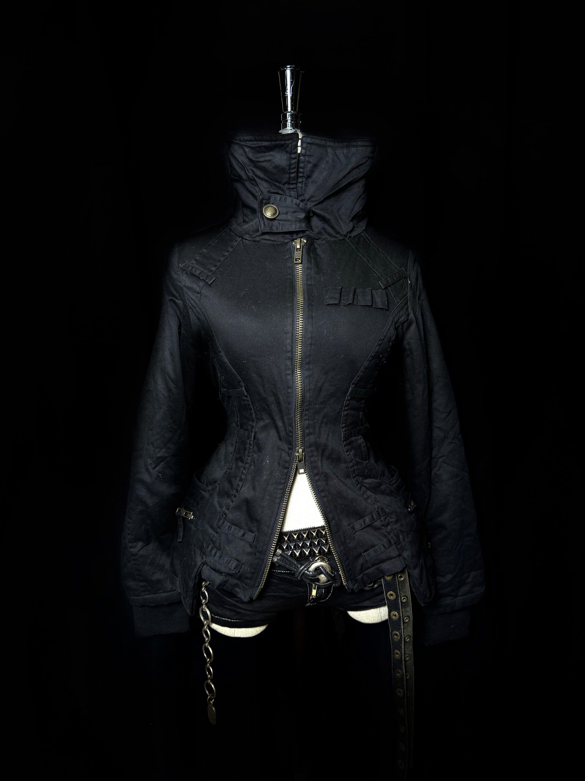 B2V- MAIA LABLE JACKET༒