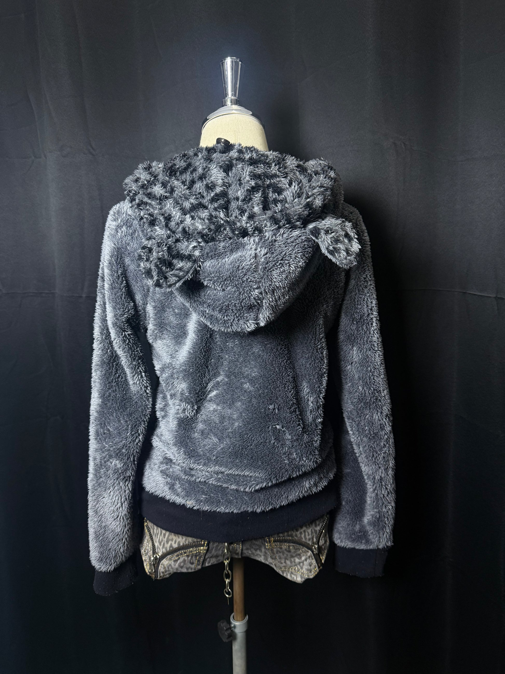 B2V- PETIT BERRY HOODIE༒