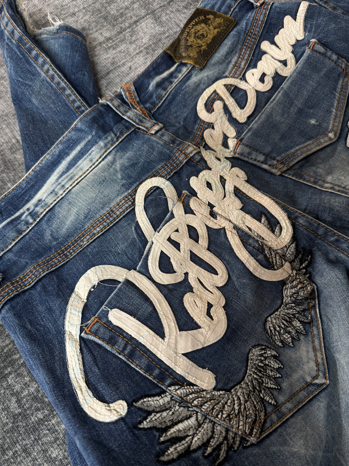 360926BAD2WEAR