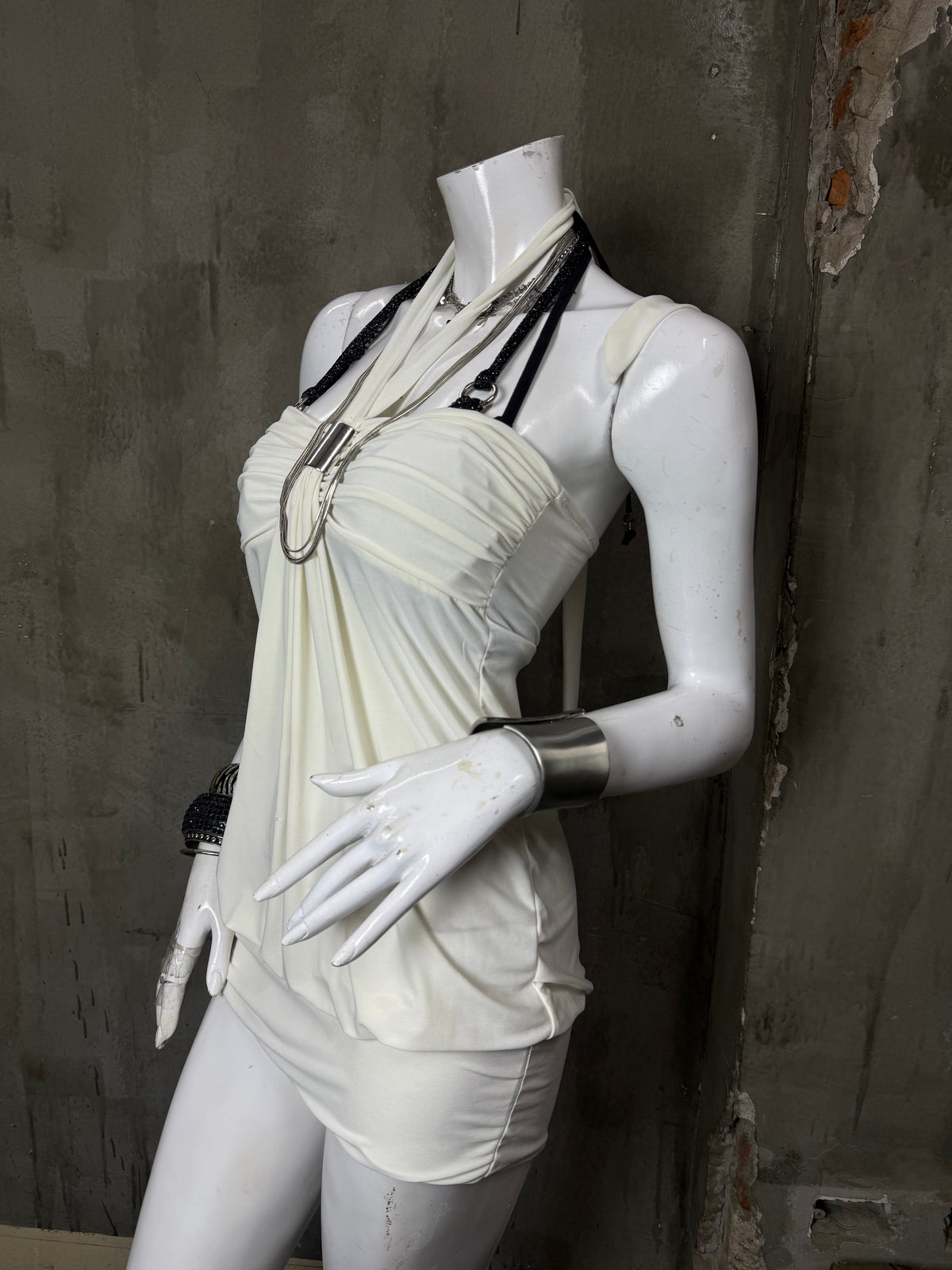 260926BAD2WEAR