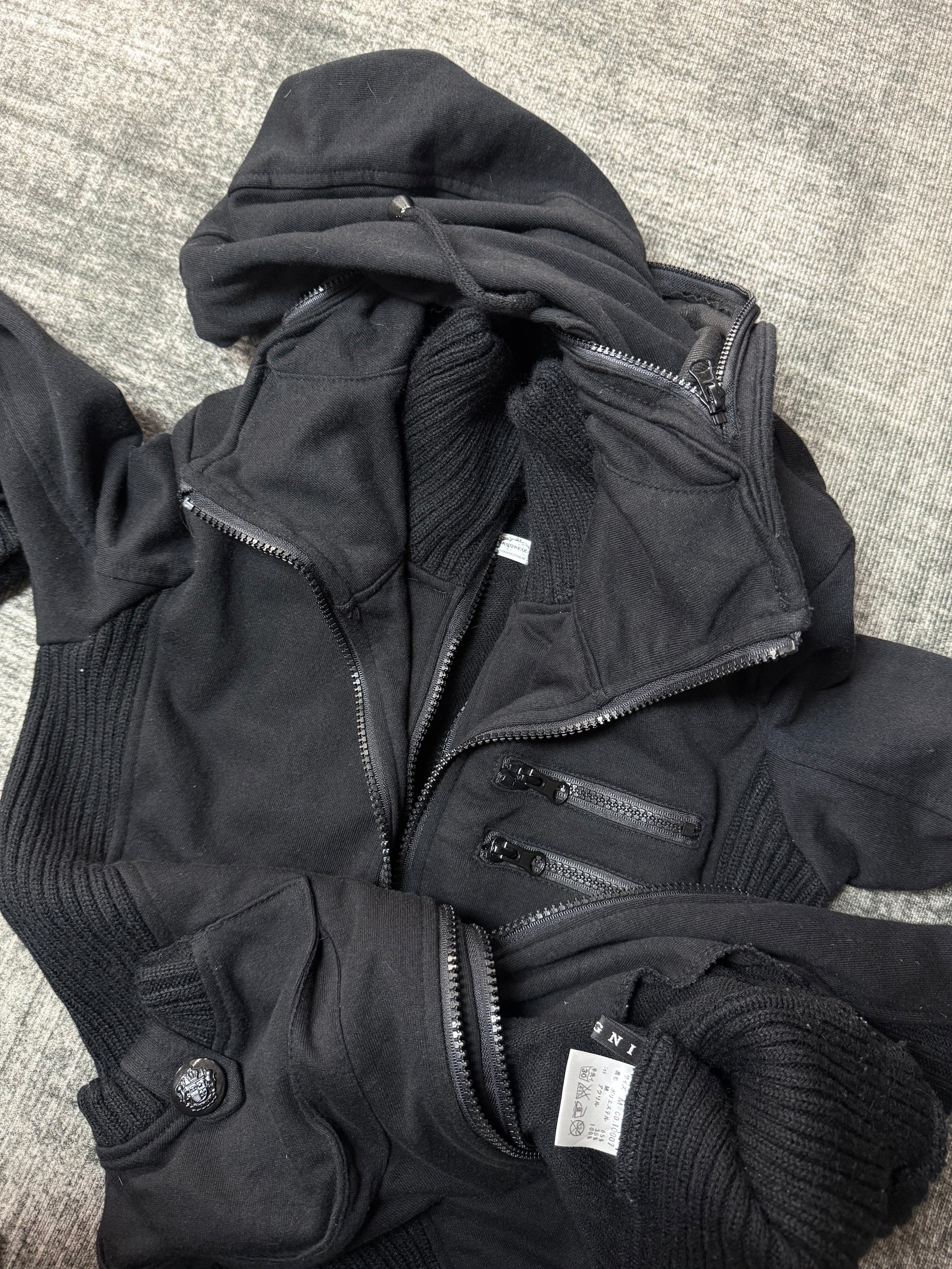 740826BAD2WEAR