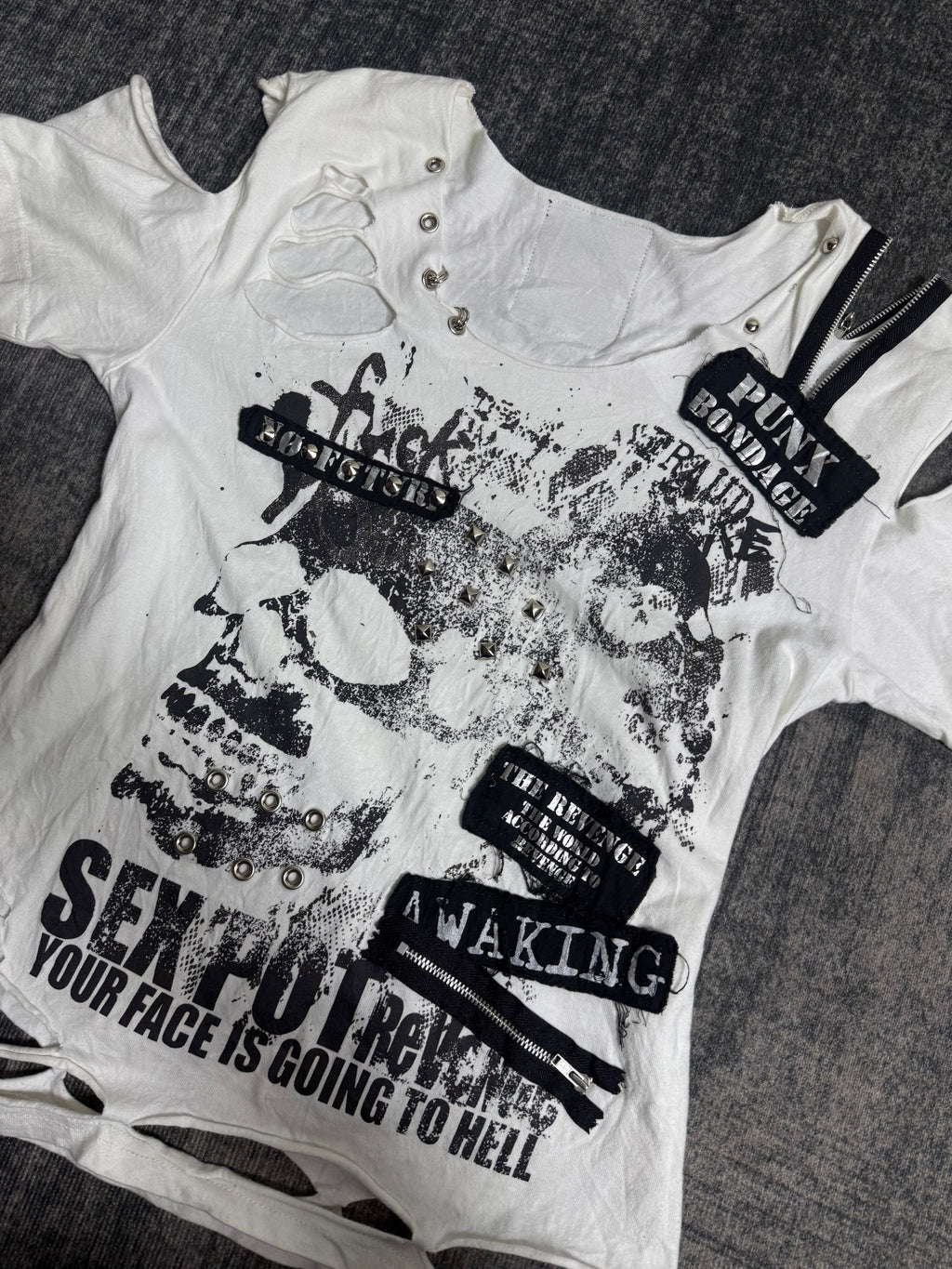 B2V- SEXPOT  REVENGE TOP༒