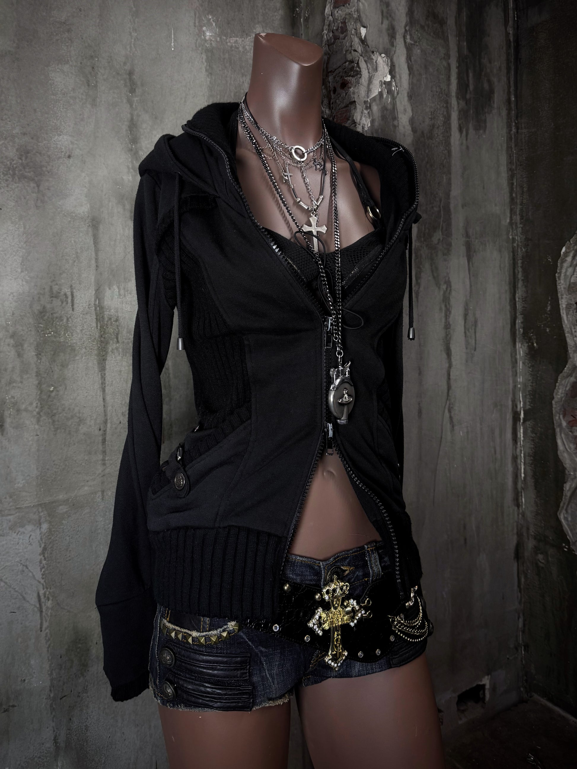 770826BAD2WEAR