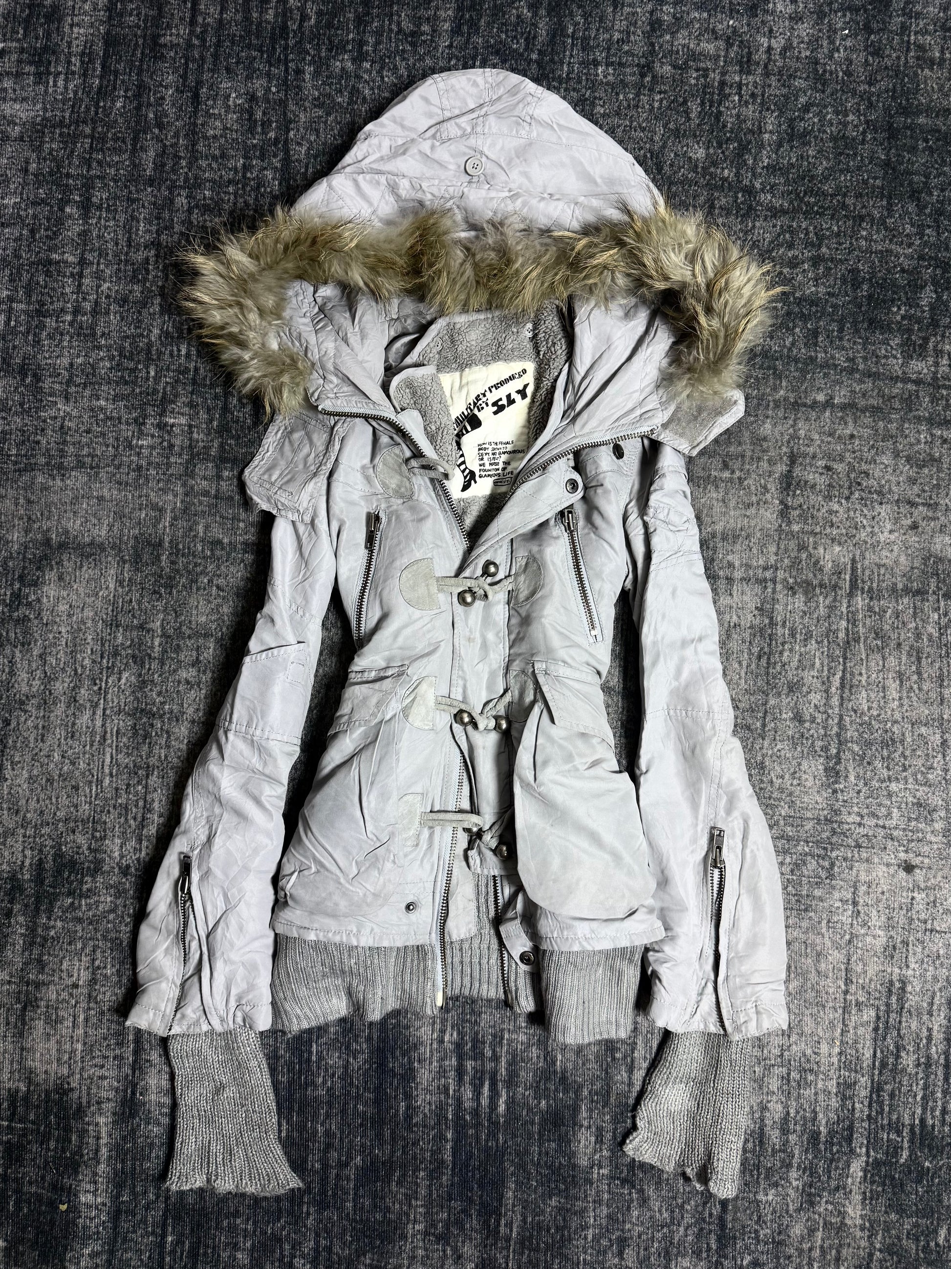 B2V-SLY JACKET༒ 
*RARE*