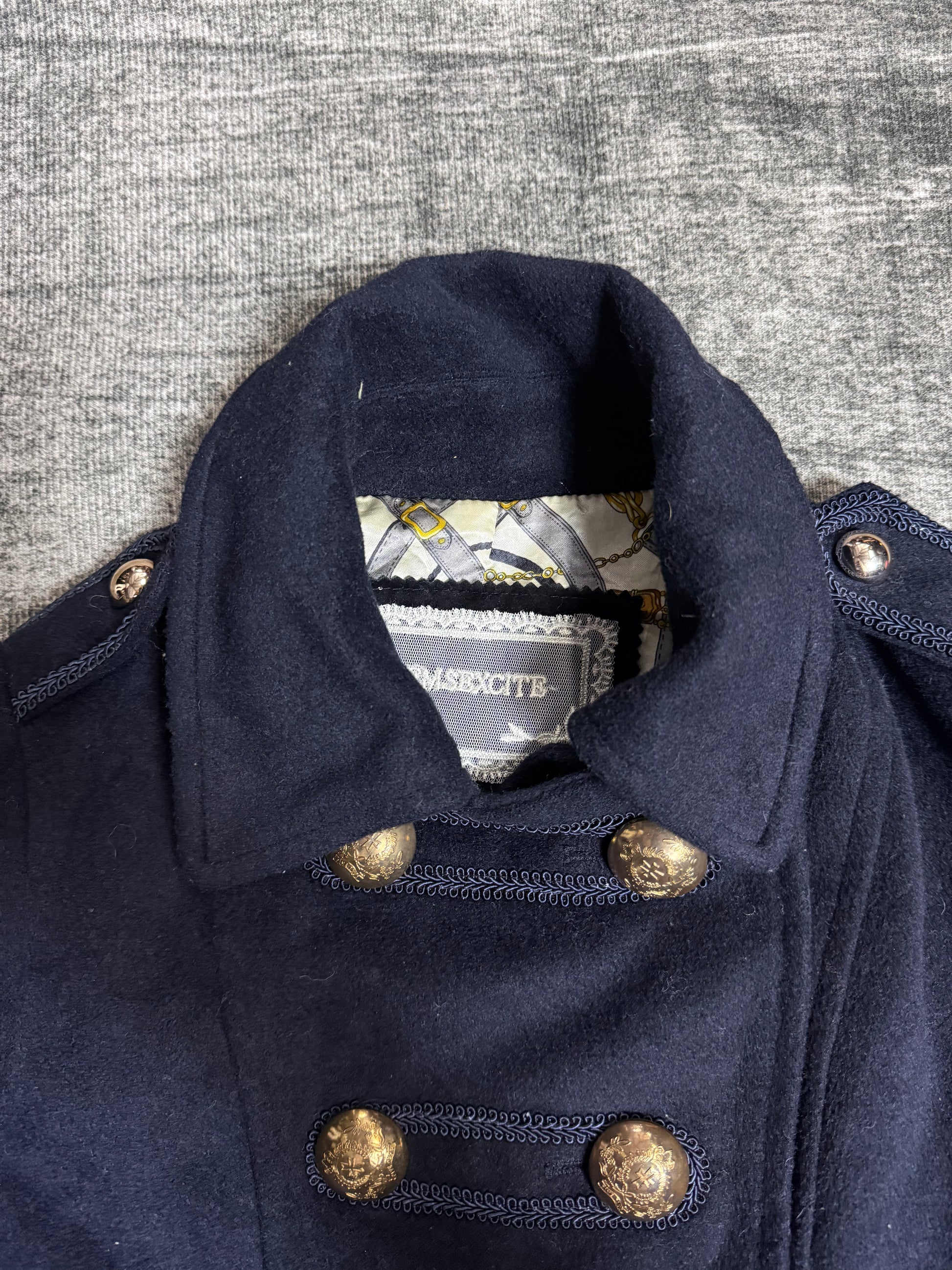 EMSEXCITE JACKET ༒