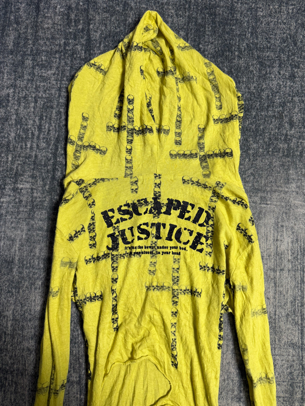 B2V-CALM HOODIE༒ 
 *RARE*