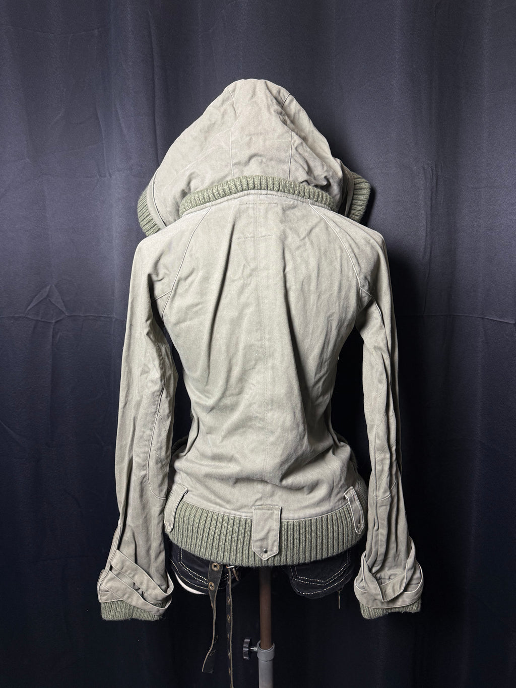 B2V-MAISON GLIFY JACKET༒