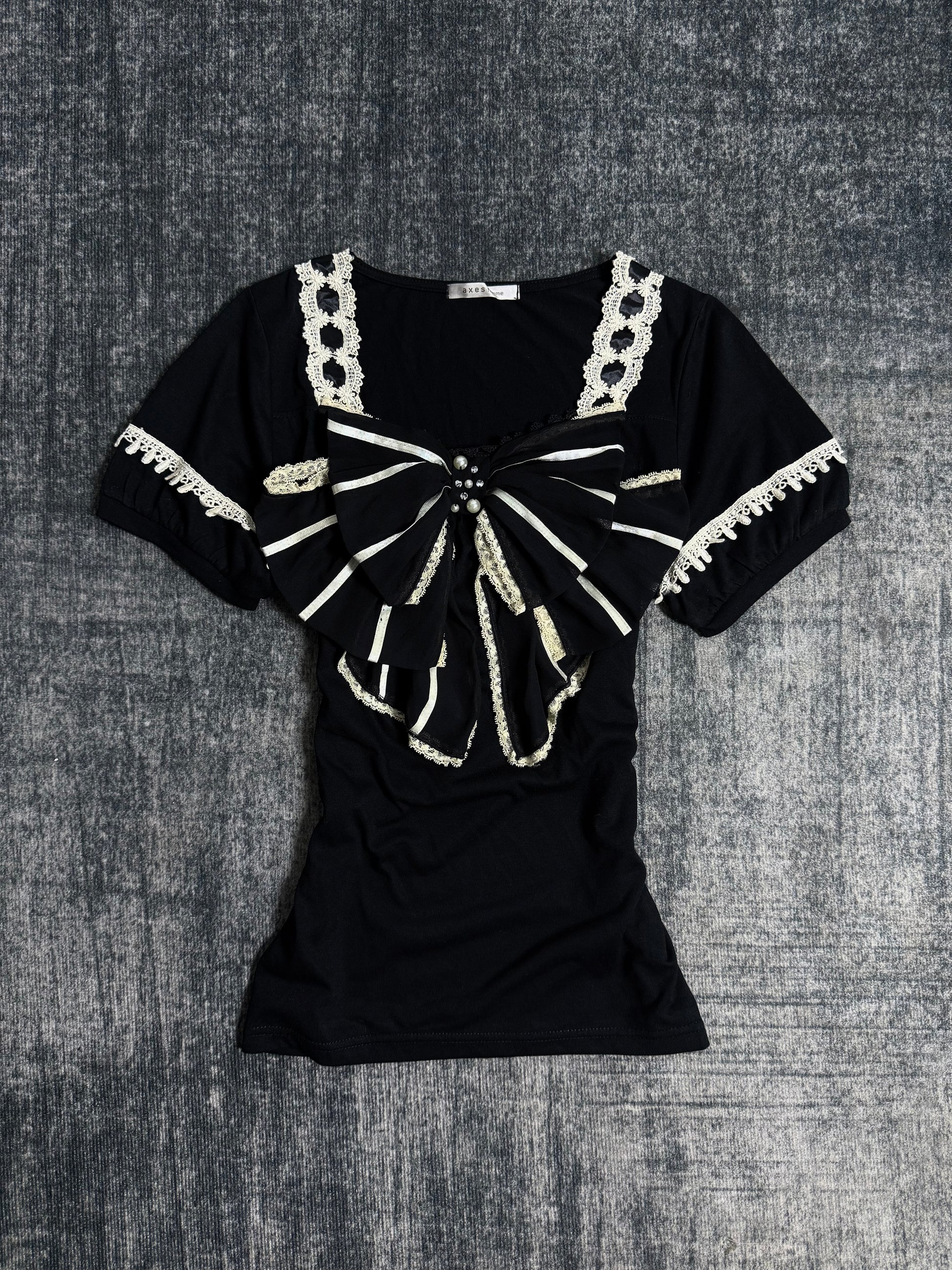 ༒AXES FEMME༒