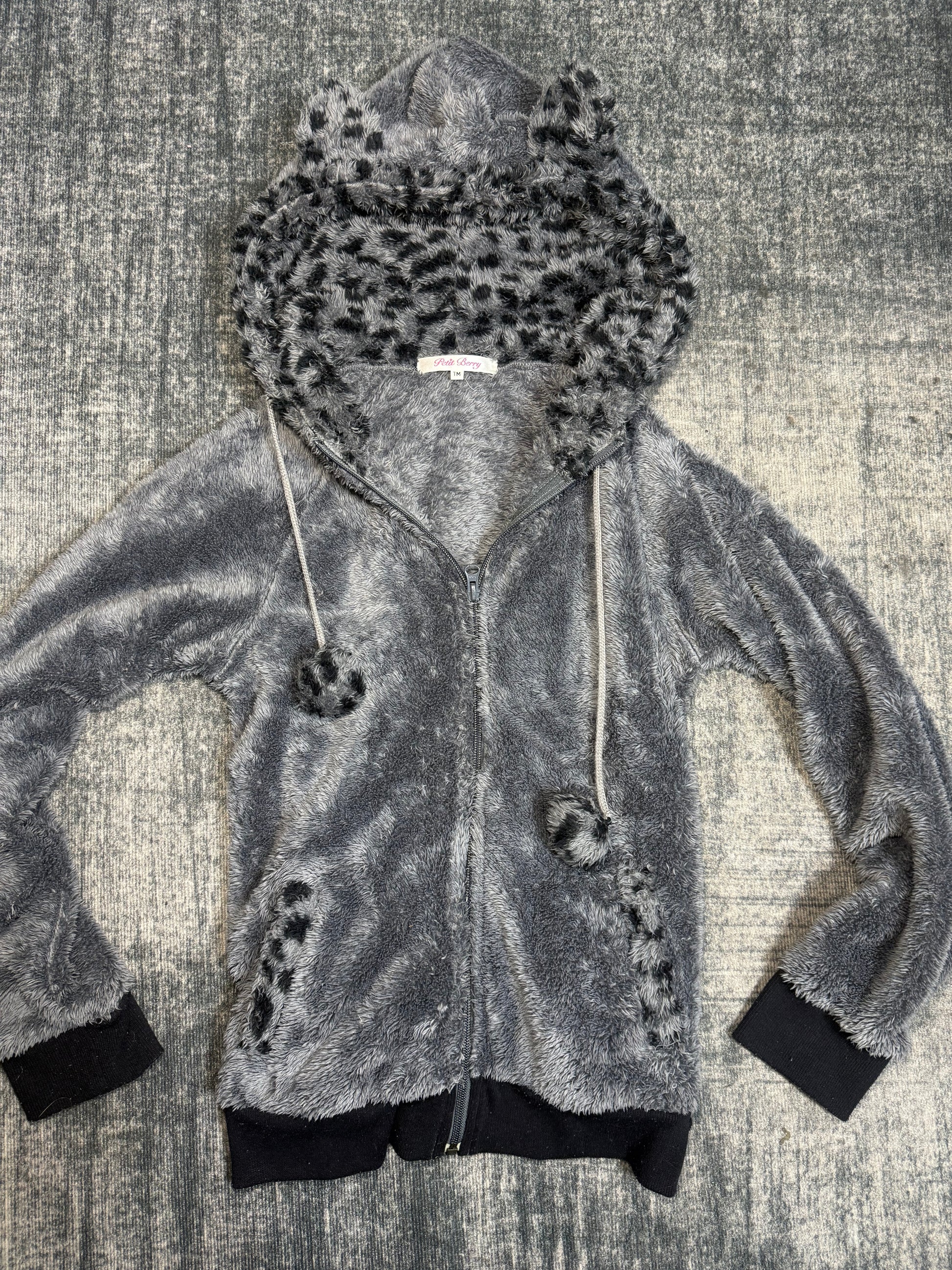 B2V- PETIT BERRY HOODIE༒