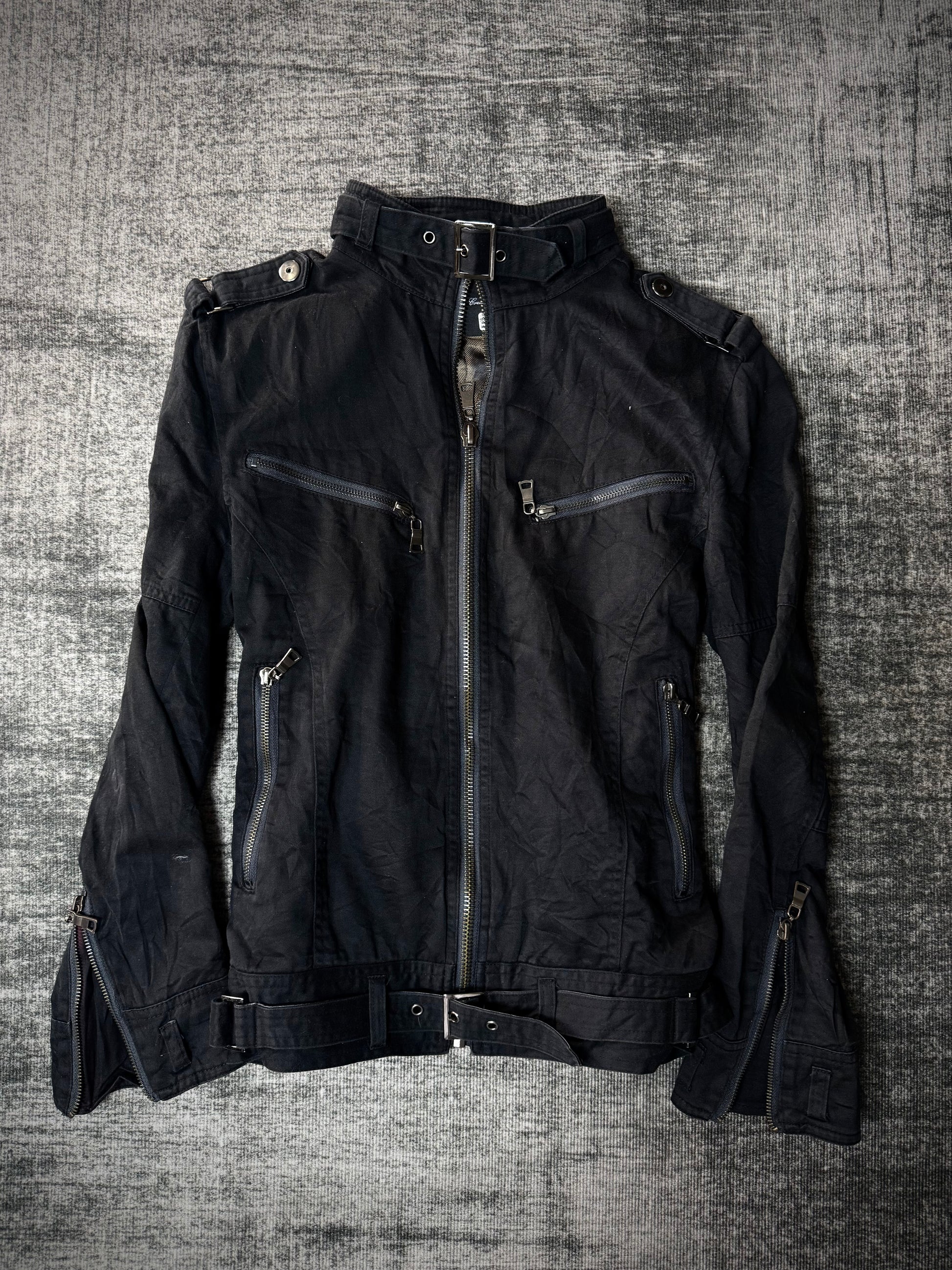 690826BAD2WEAR