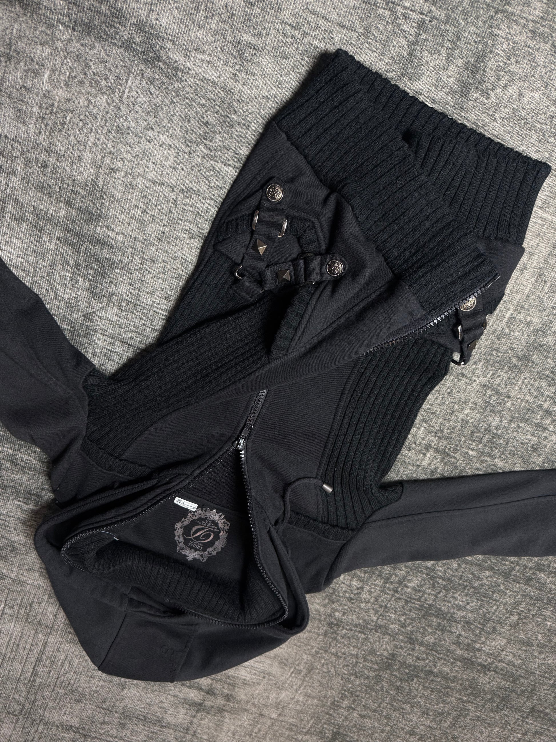 770826BAD2WEAR