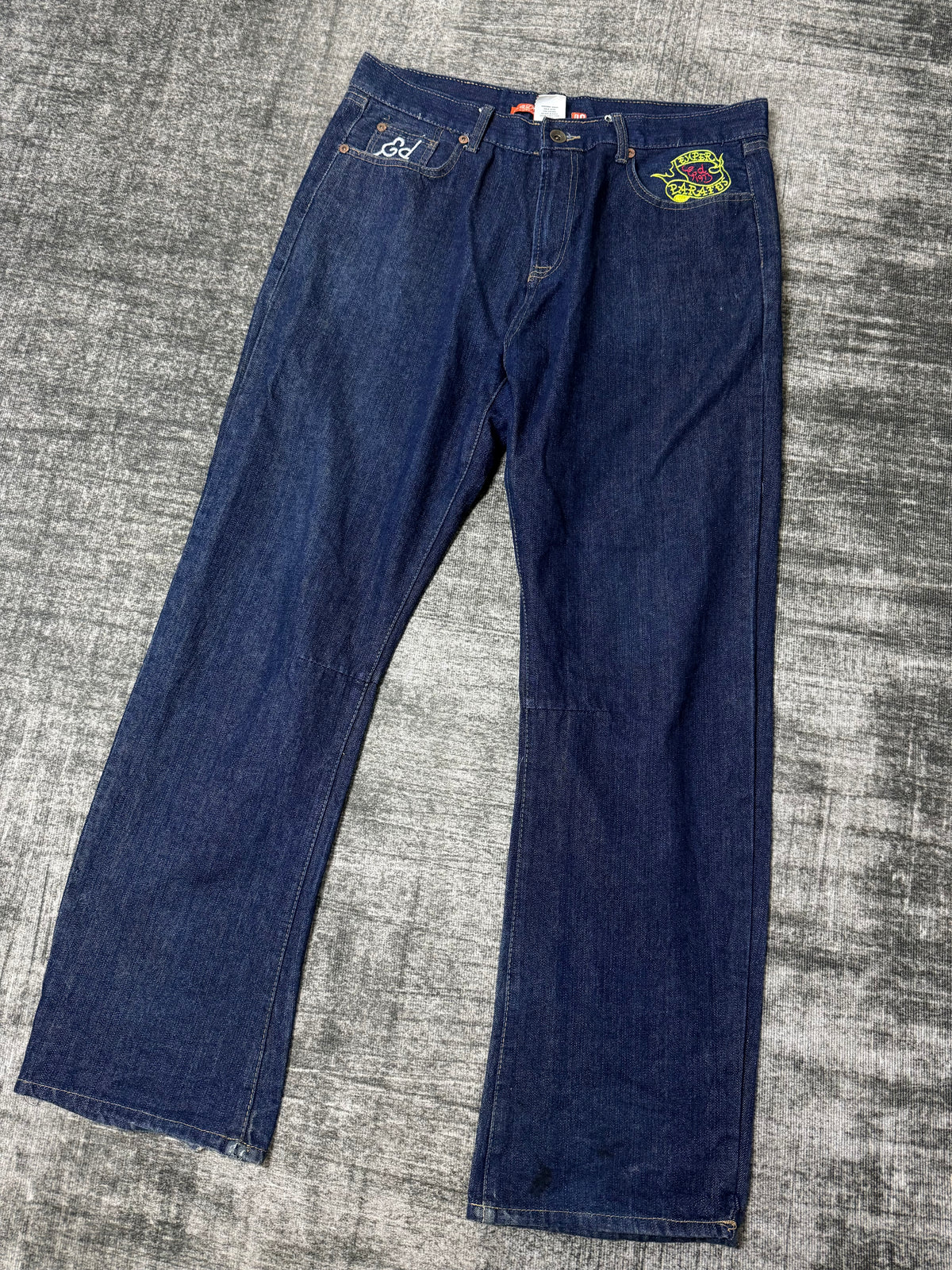 680926BAD2WEAR