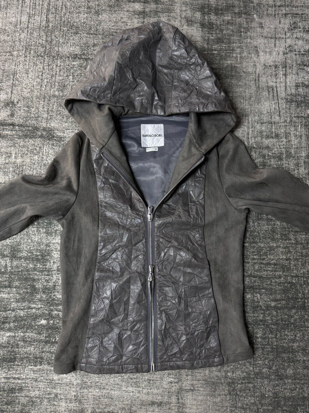 820826BAD2WEAR ON HOLD
