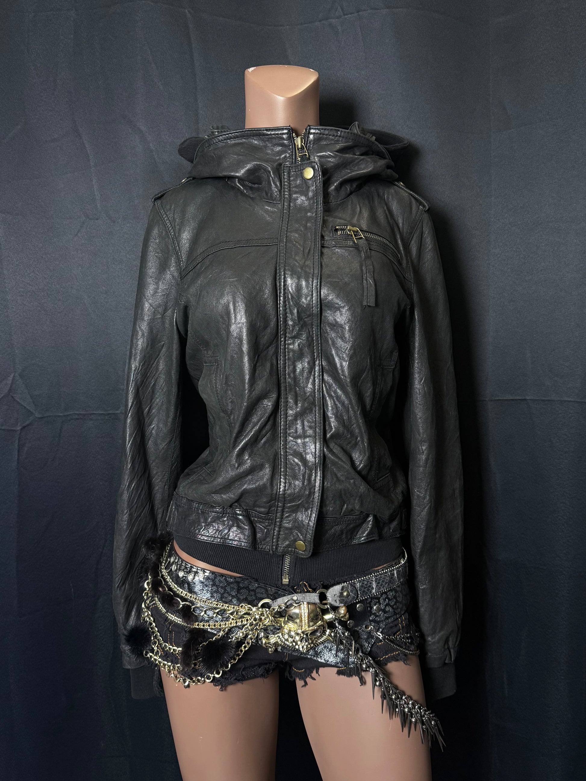 B2V-LEATHER JACKET ༒