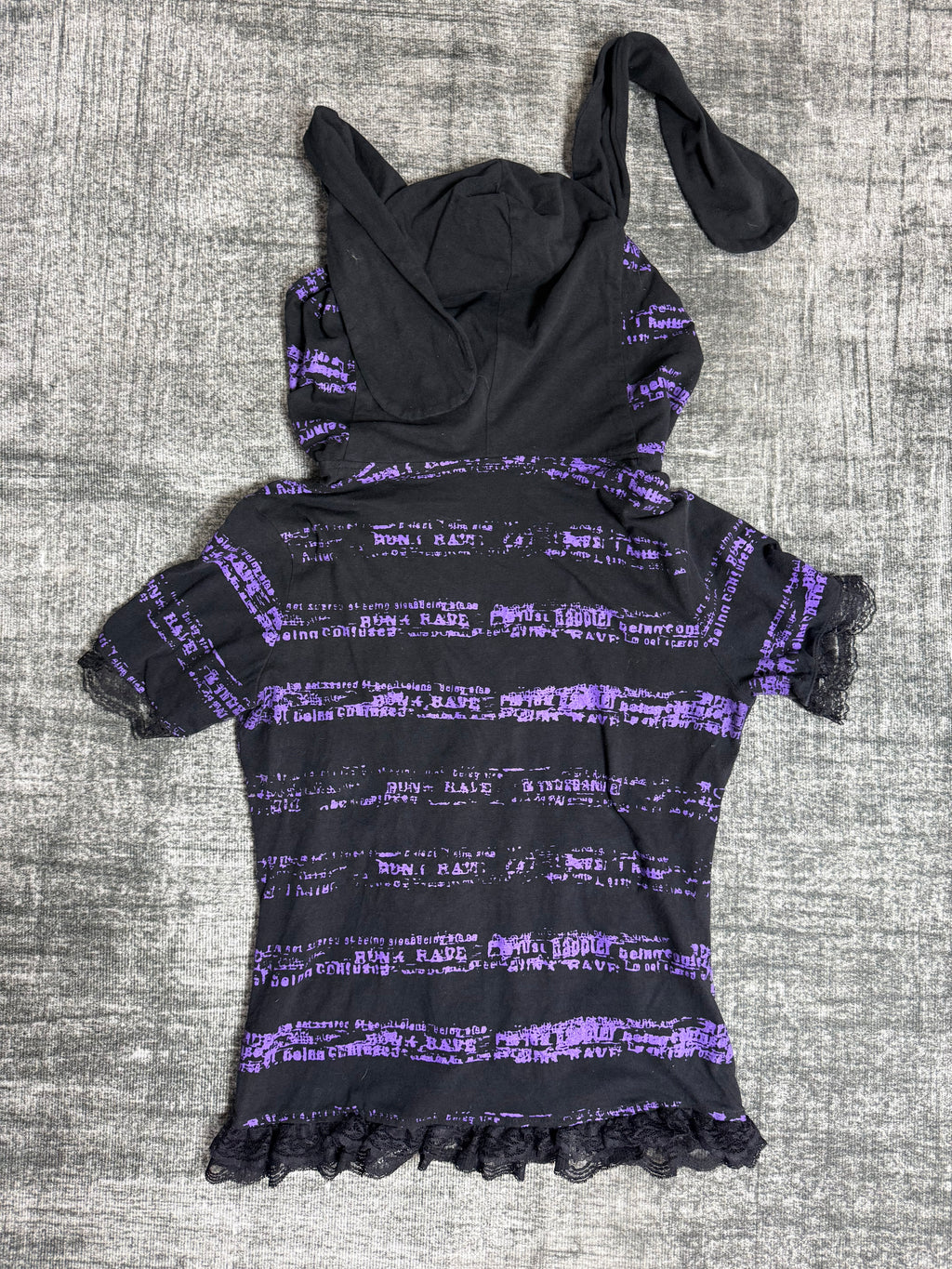 BUNNY PUNK HOODIE   ༒