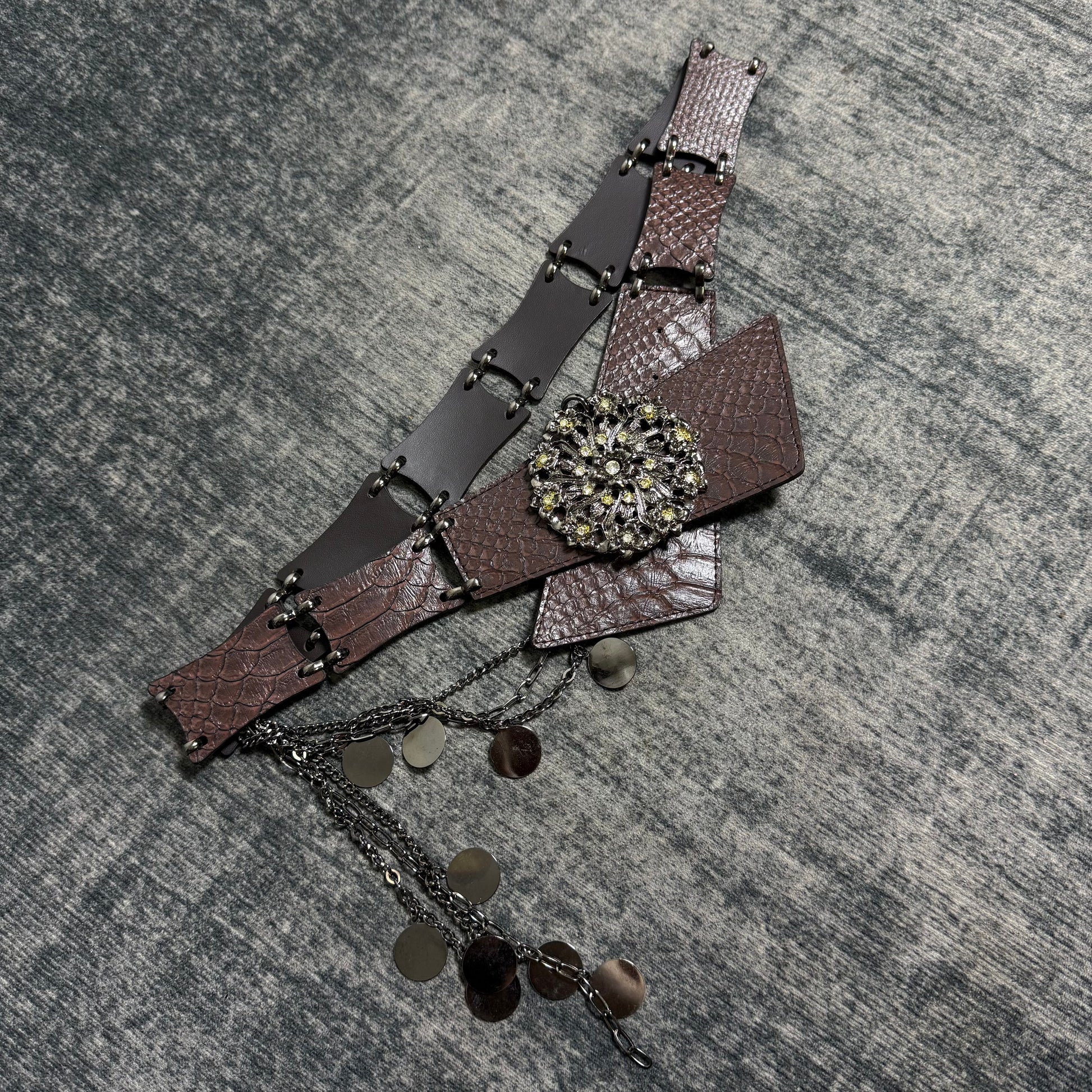 Leopard print OUTFIT༒