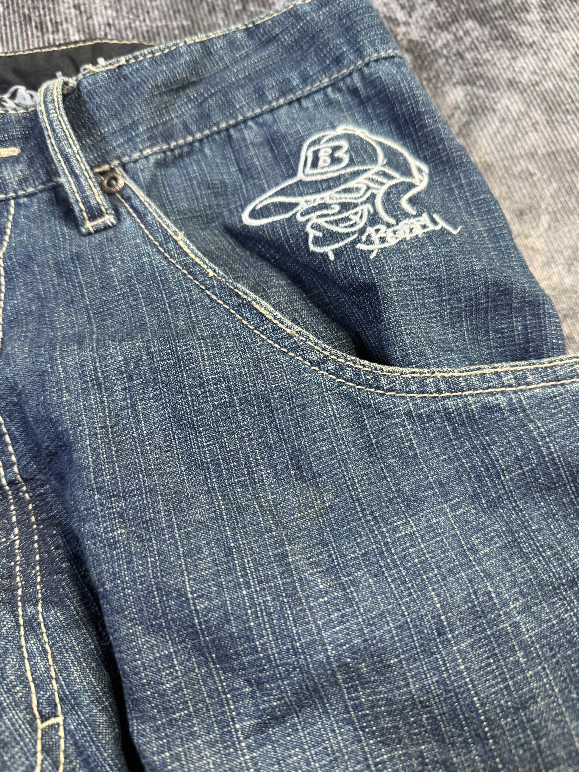 050726BAD2WEAR